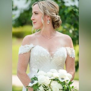 Madi Lane Brielle Wedding Dress Size 8